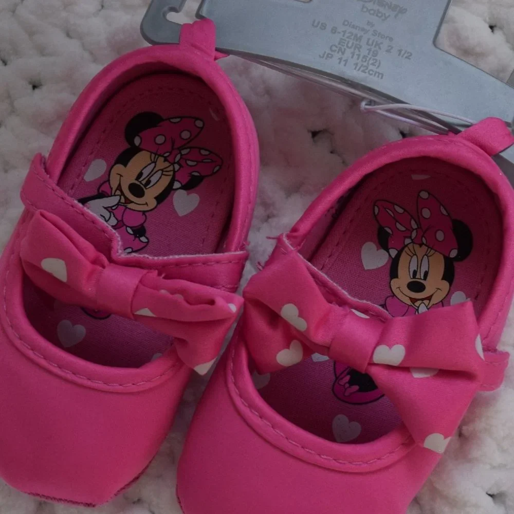 NWT Disney Minnie Costume Shoes (Pink) 6-12M